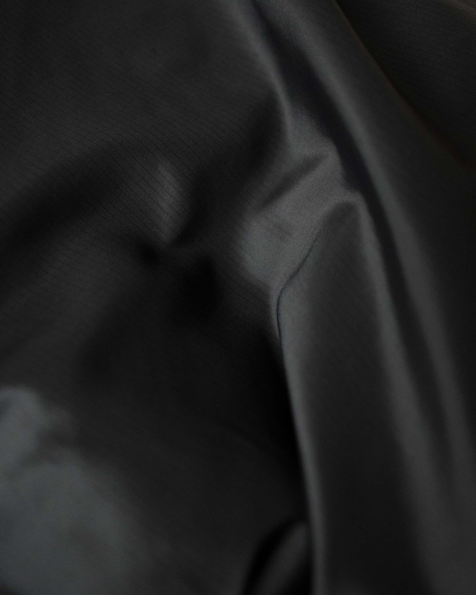 Aspen Men Black Back