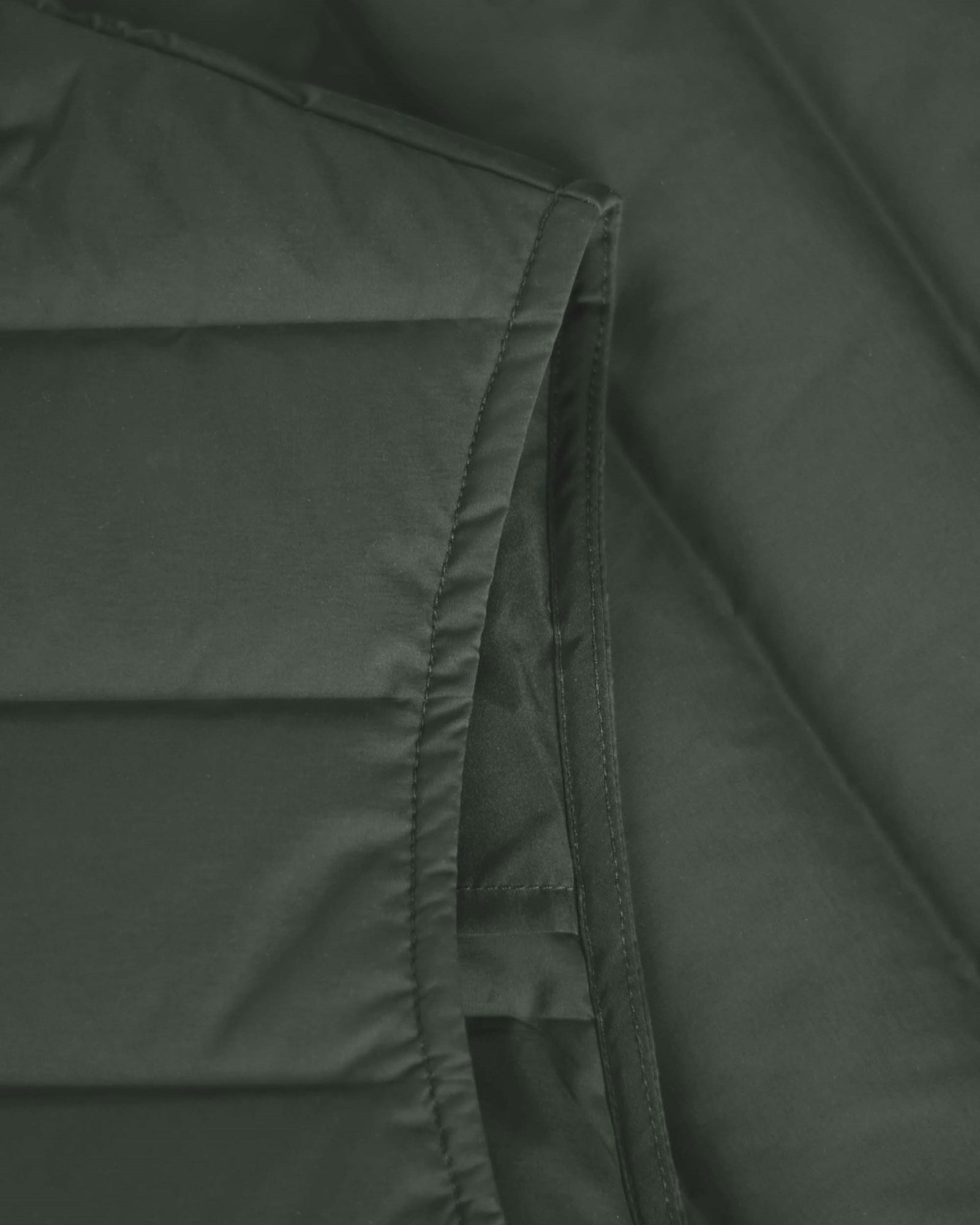 Avalon Vest Women Olive Back