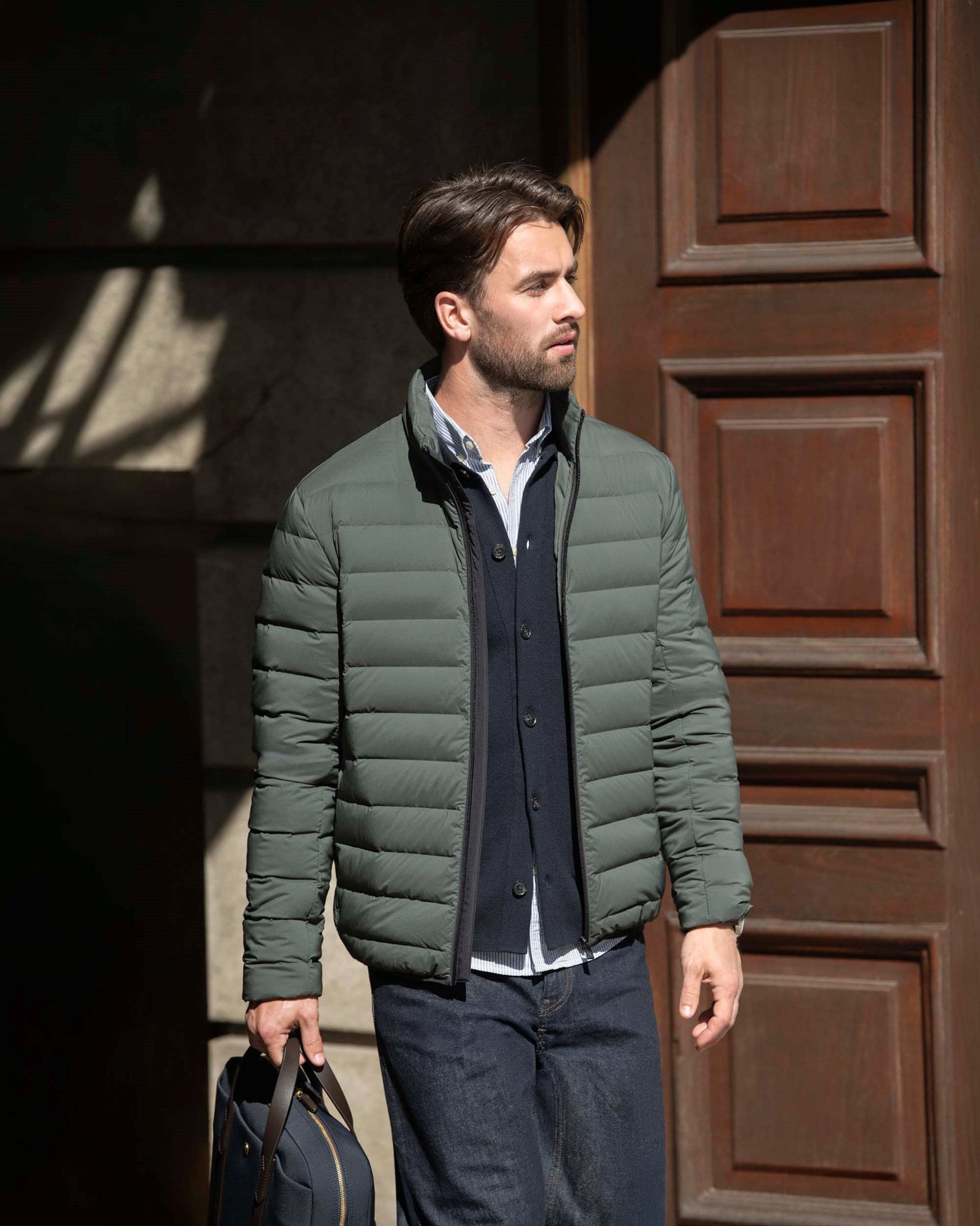 Avalon Men Olive AW26 Modelimage