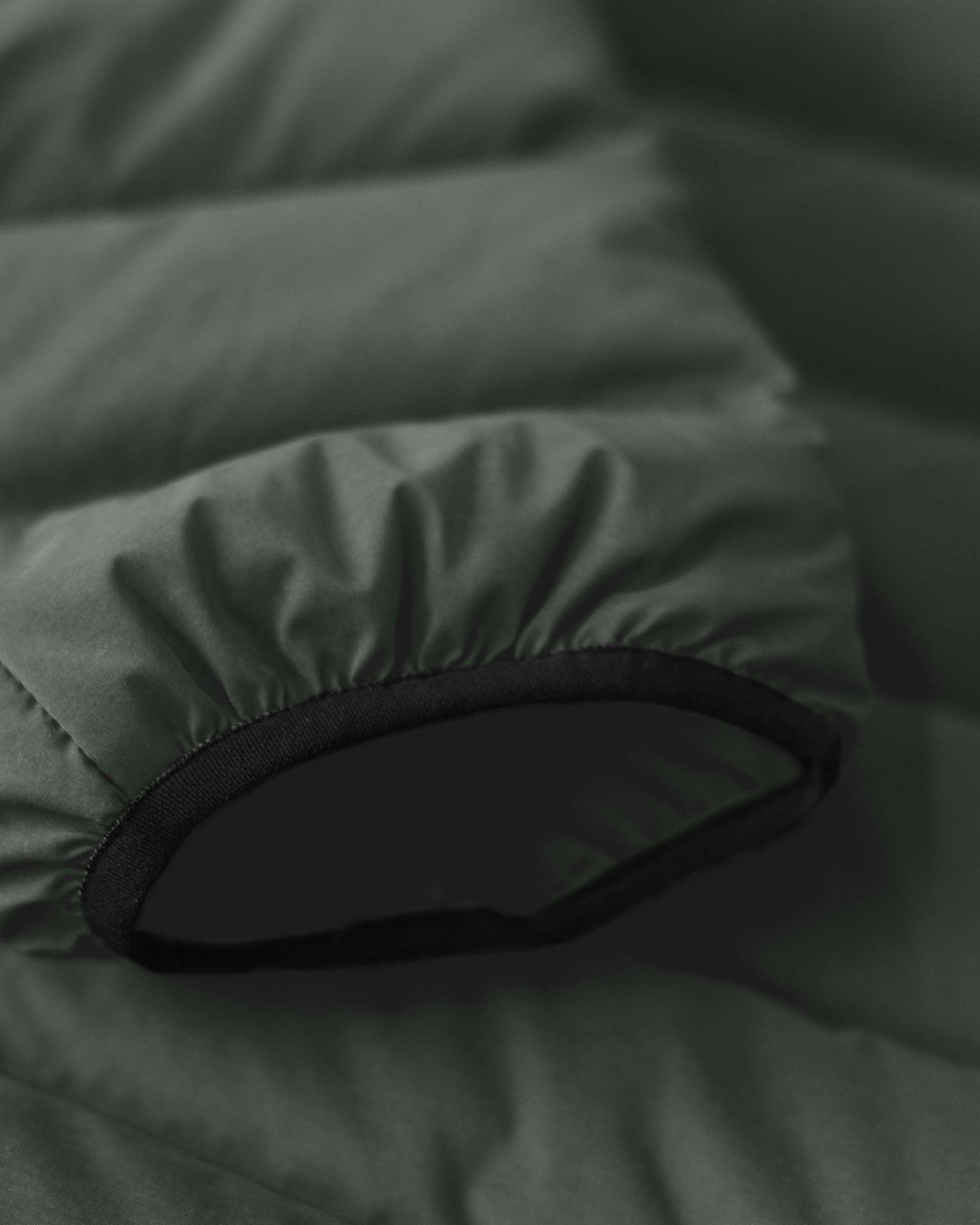 Avalon Men Olive Closeup 3