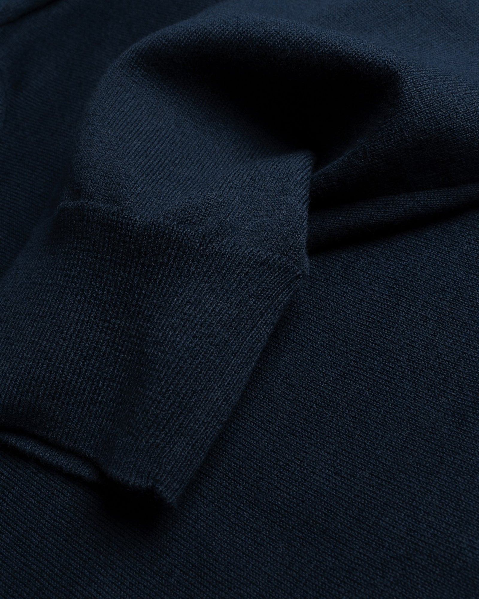 Brighton O Neck Men Navy Back