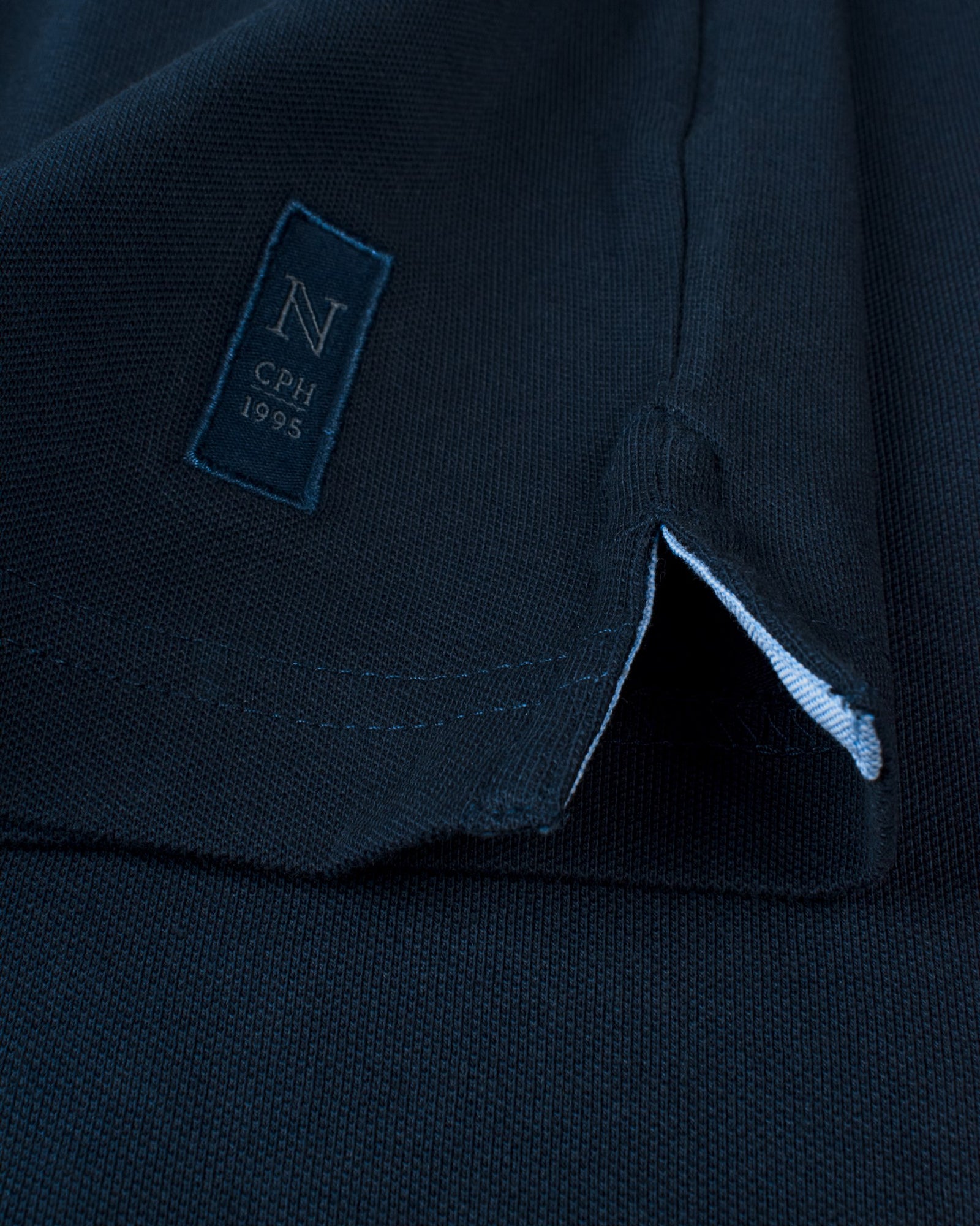 Carlington Men Navy Back