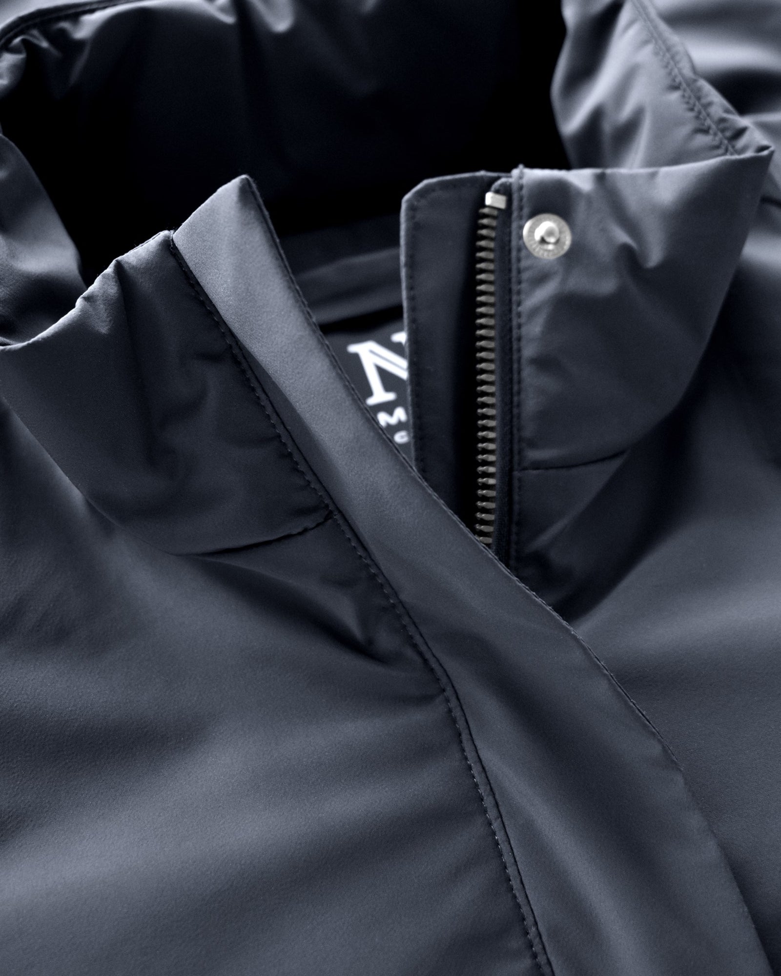 Eastlake Women Navy Back