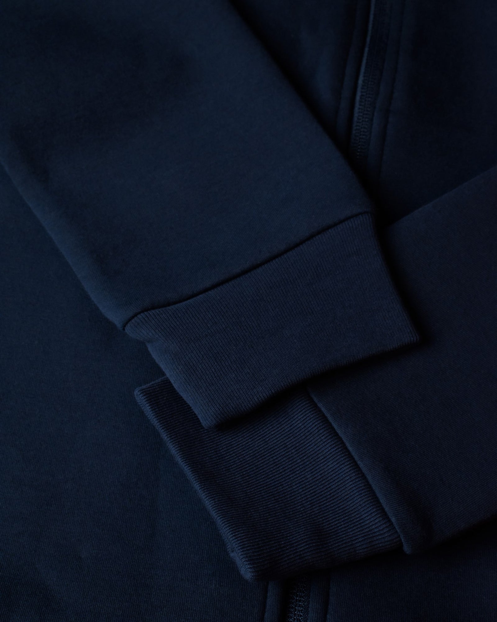 Eaton Men Navy Back