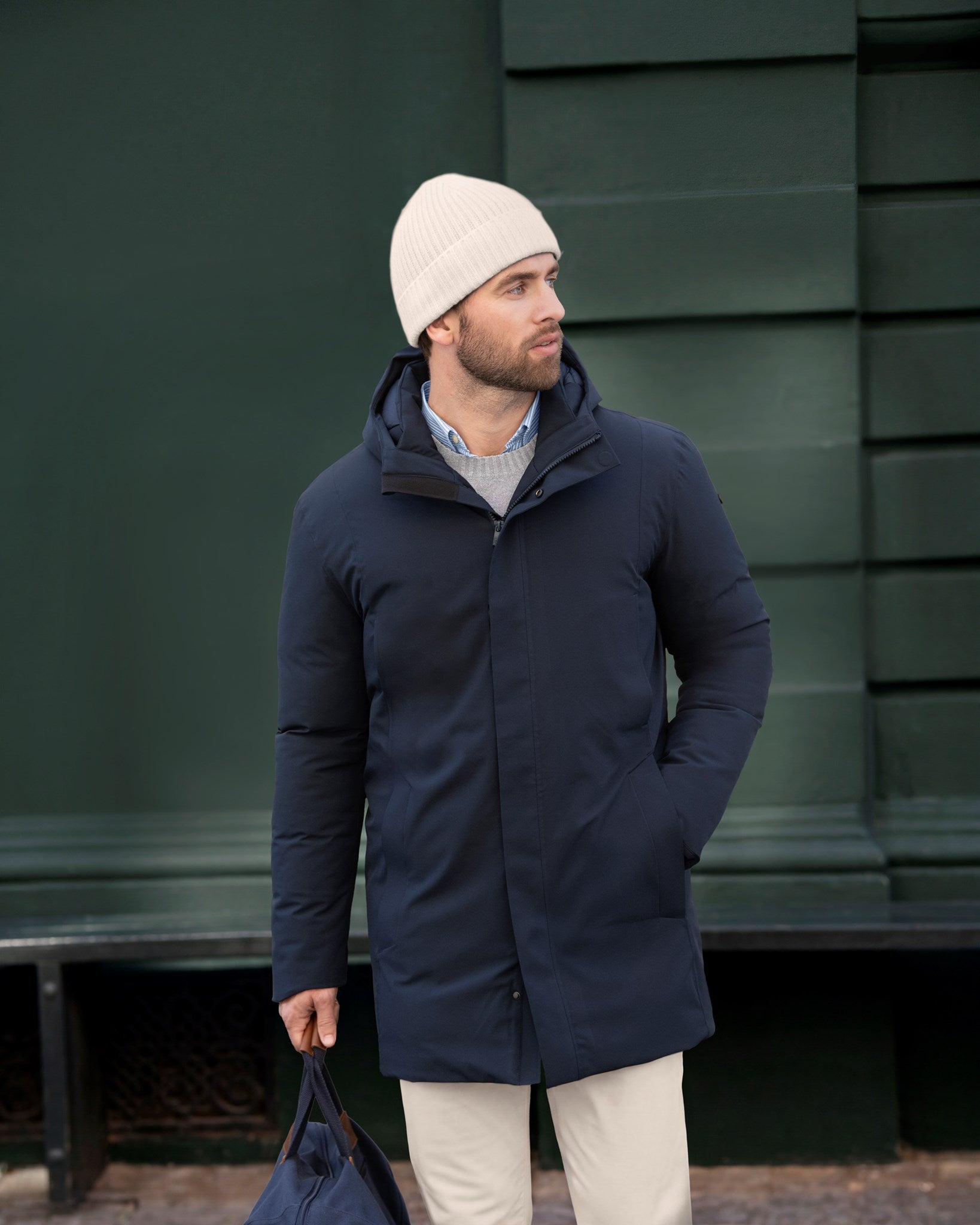 Evermont Men Navy AW26 Modelimage (1)