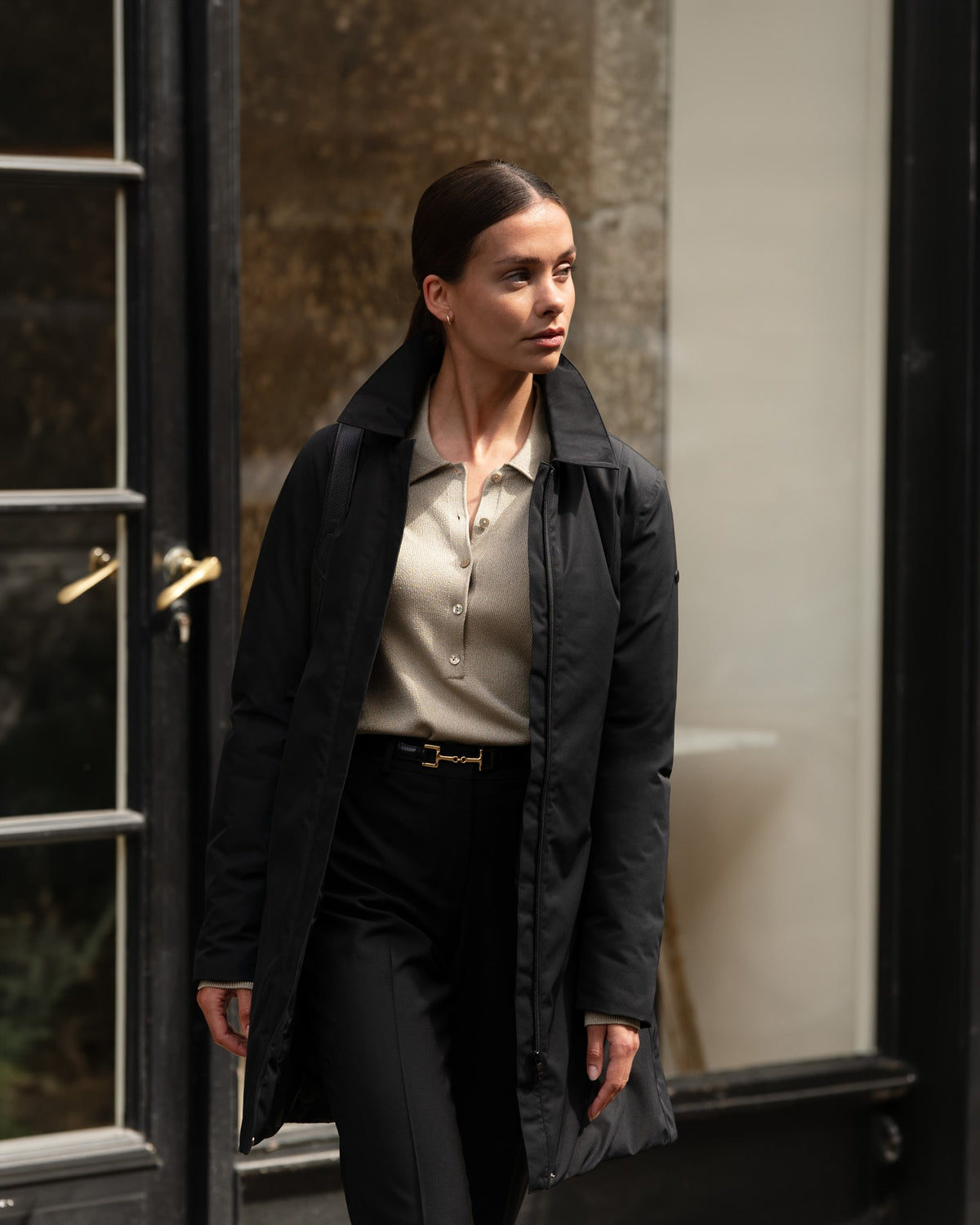 Folcroft Women Black AW24 Modelimage (1)