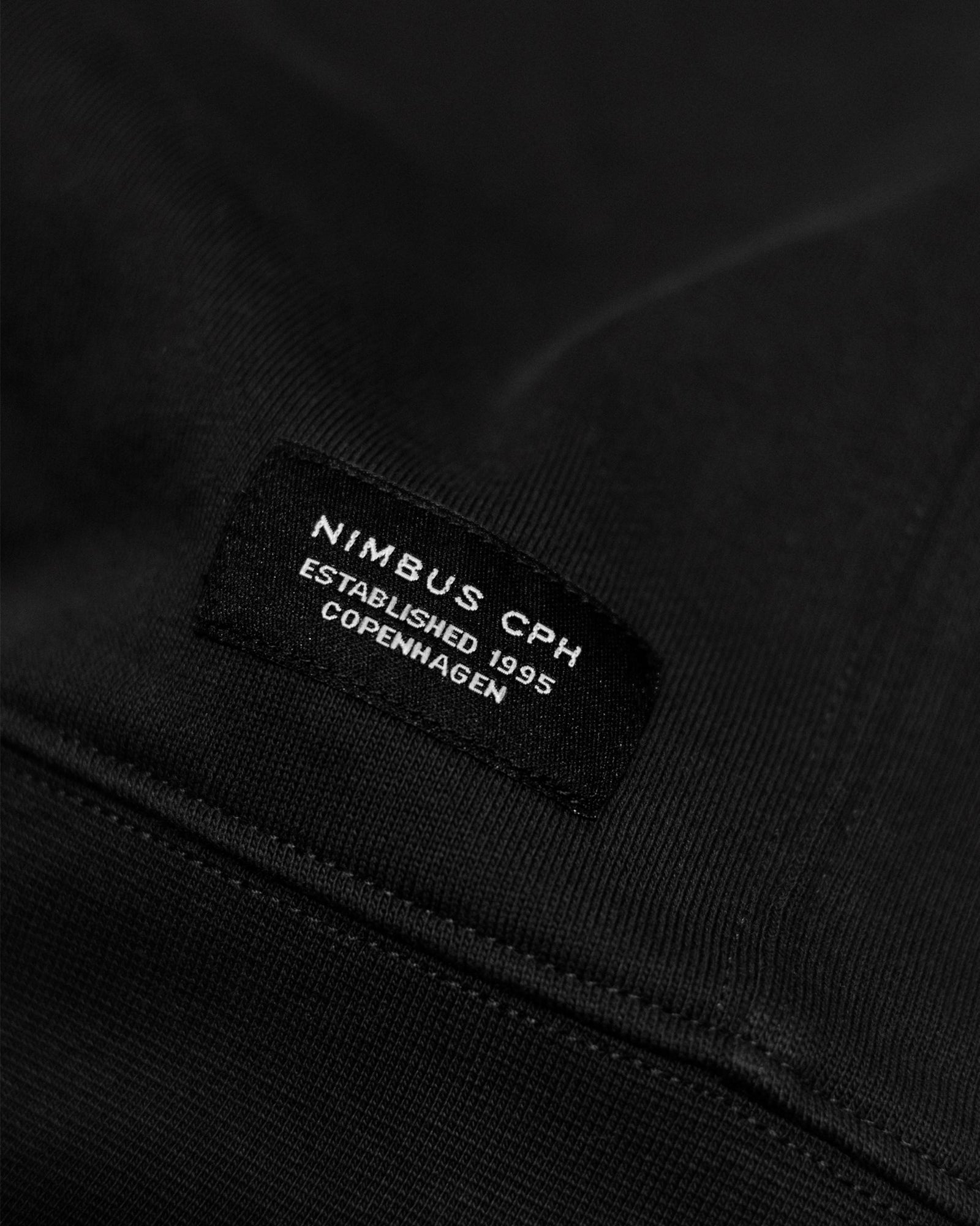 Georgetown Men Black Back
