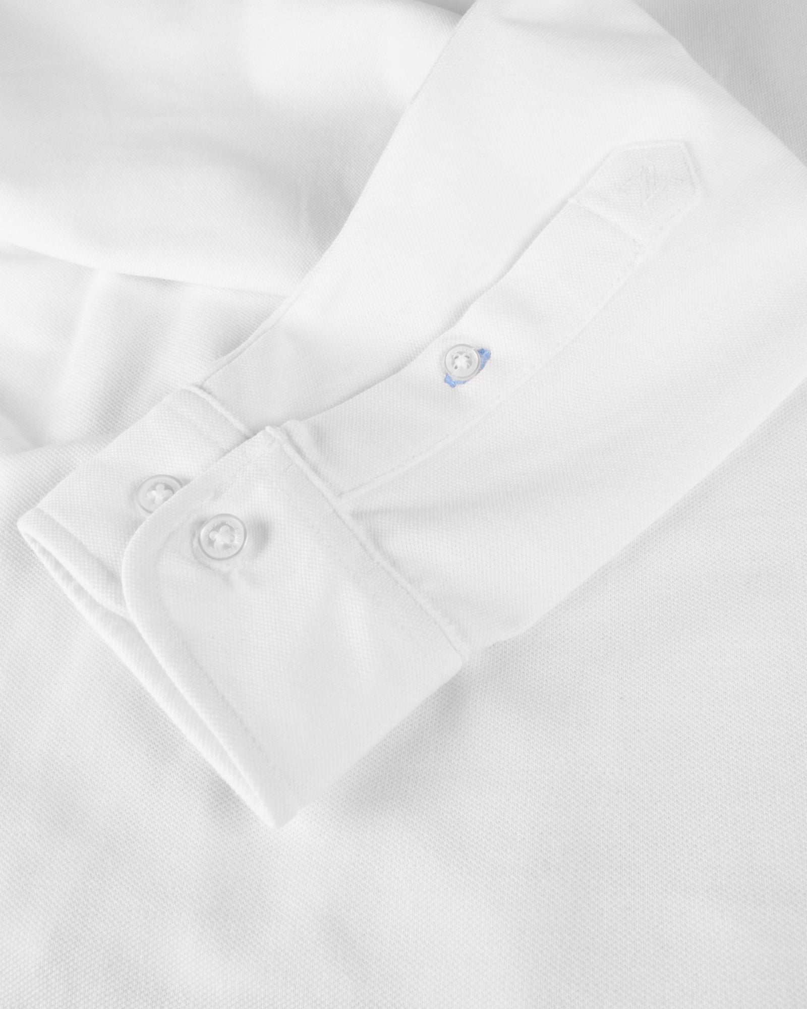 Kingston Men White Back