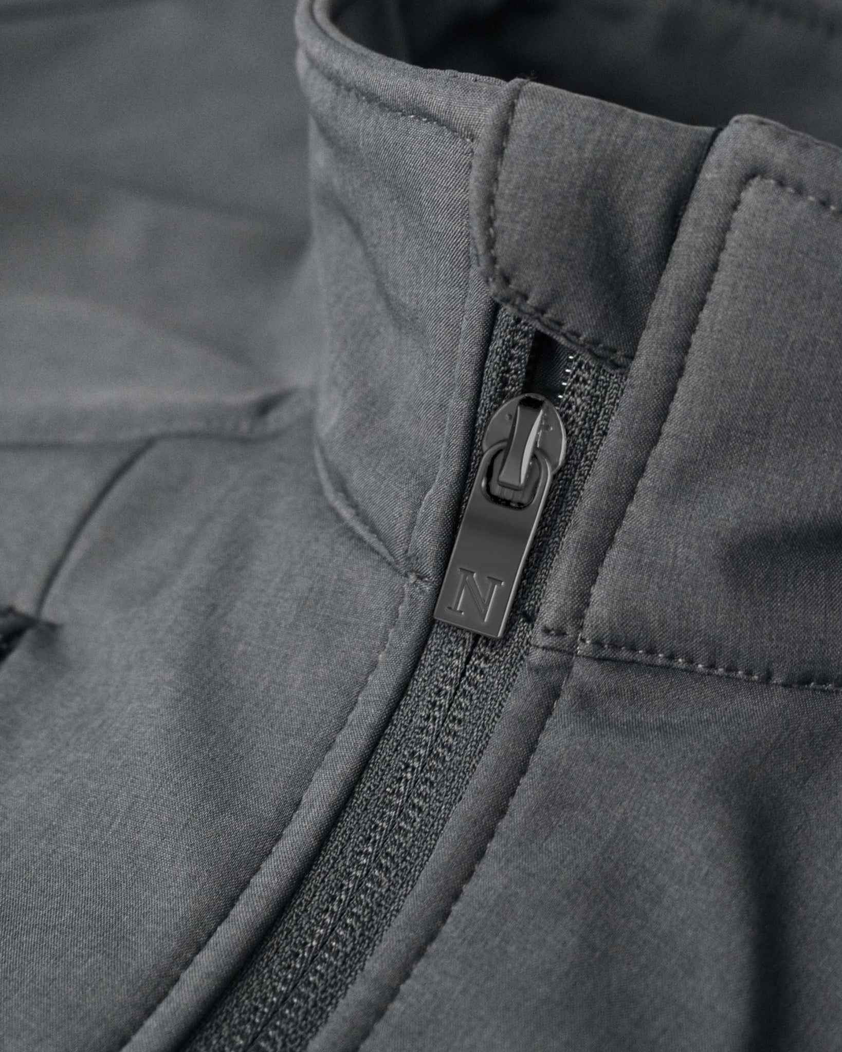 Livingston Men Women Grey Melange Closeup 1