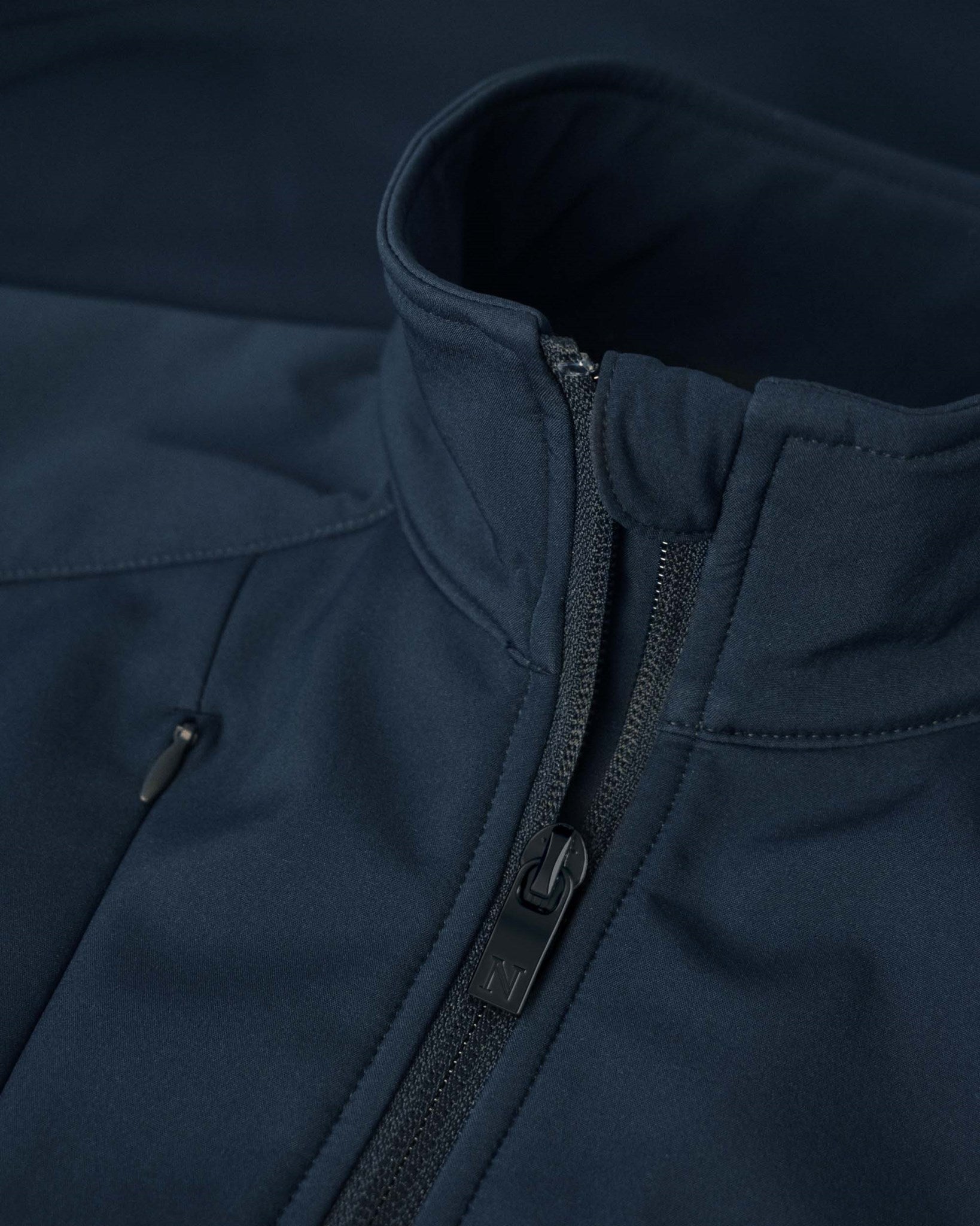 Livingston Men Women Navy Closeup 1