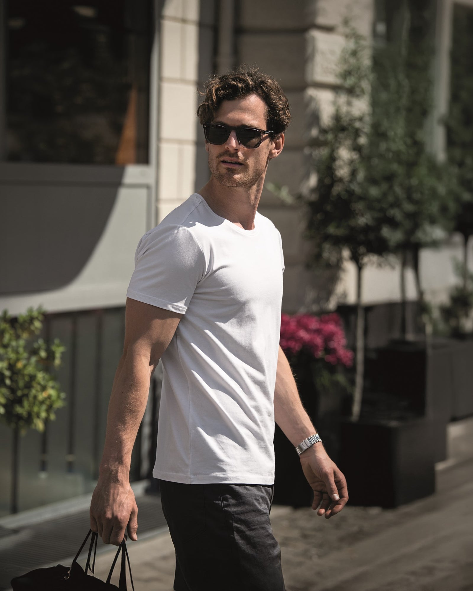 Montauk Men Navy Back