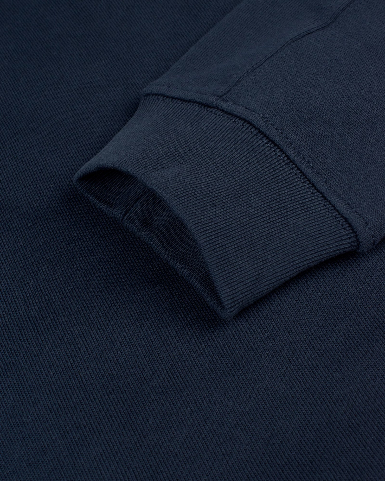 Newport Women Navy Back