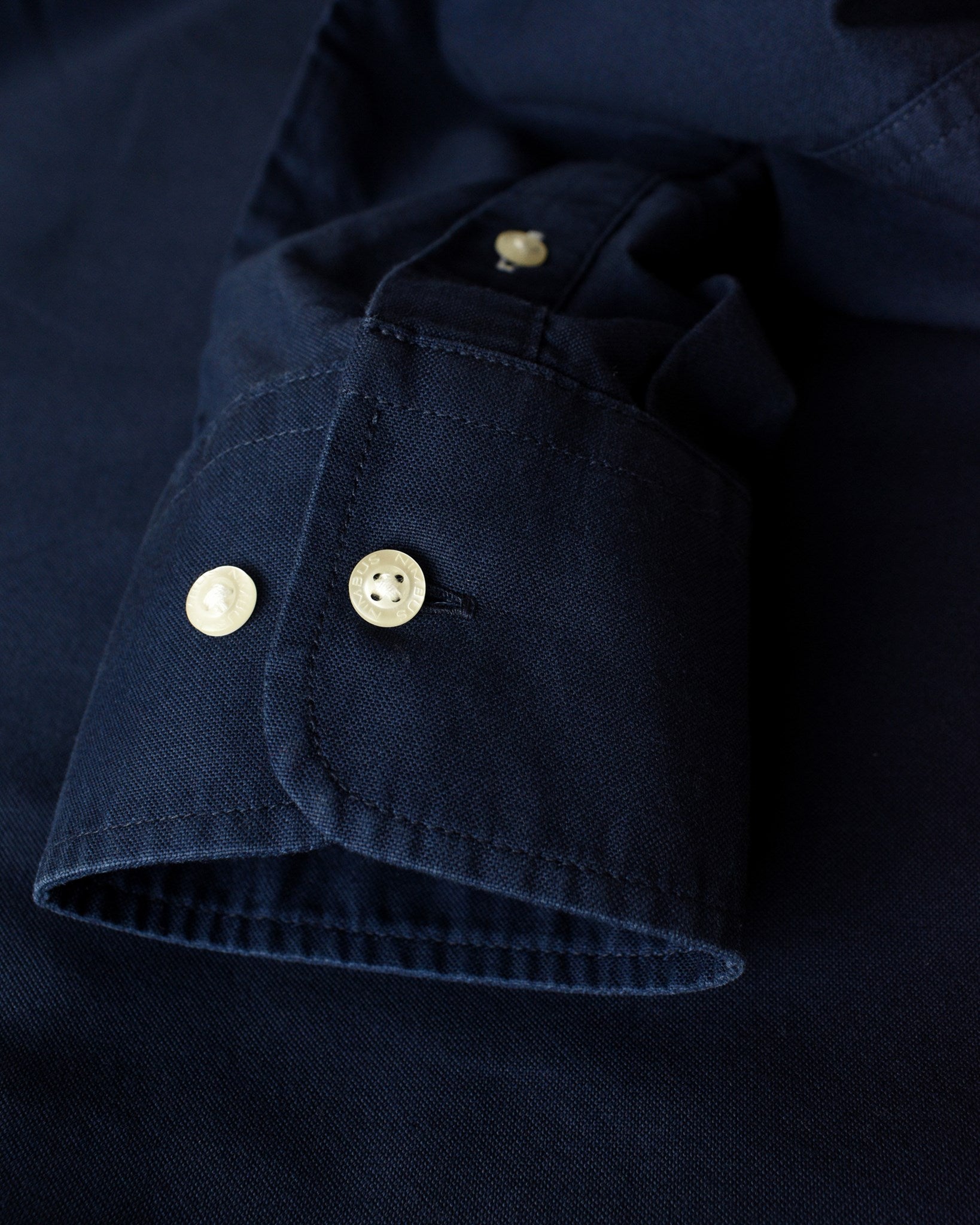 Rochester Men Ocean Blue Closeup 2