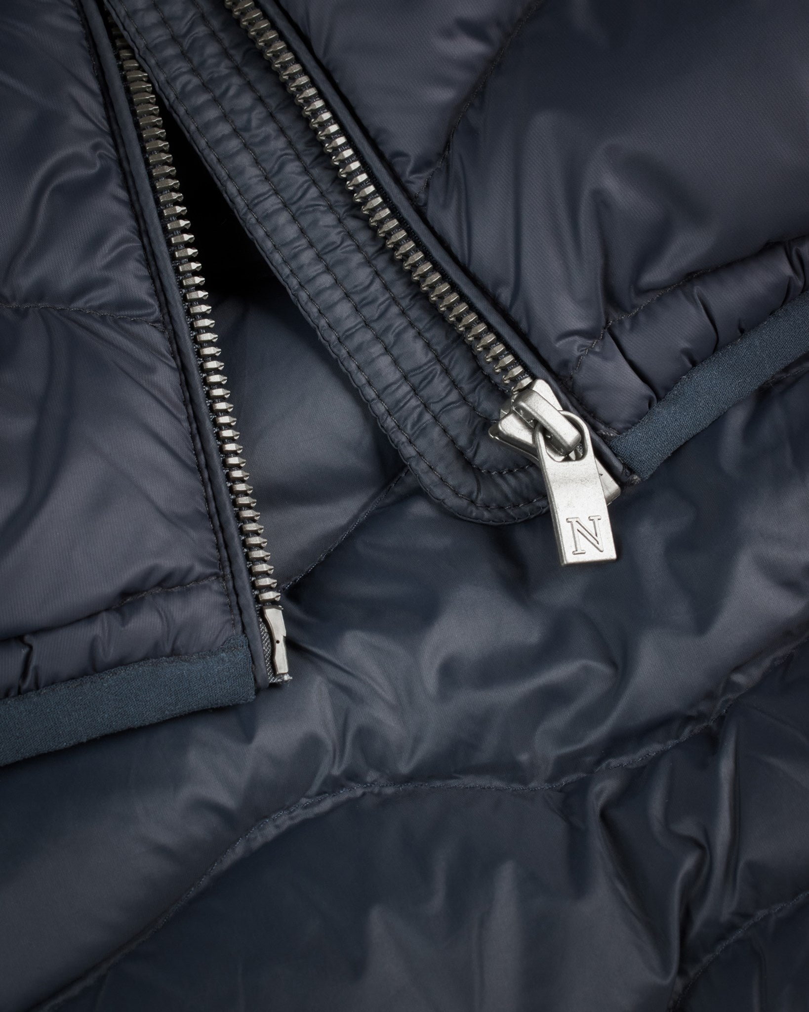Vermont Men Midnight Blue Closeup 1