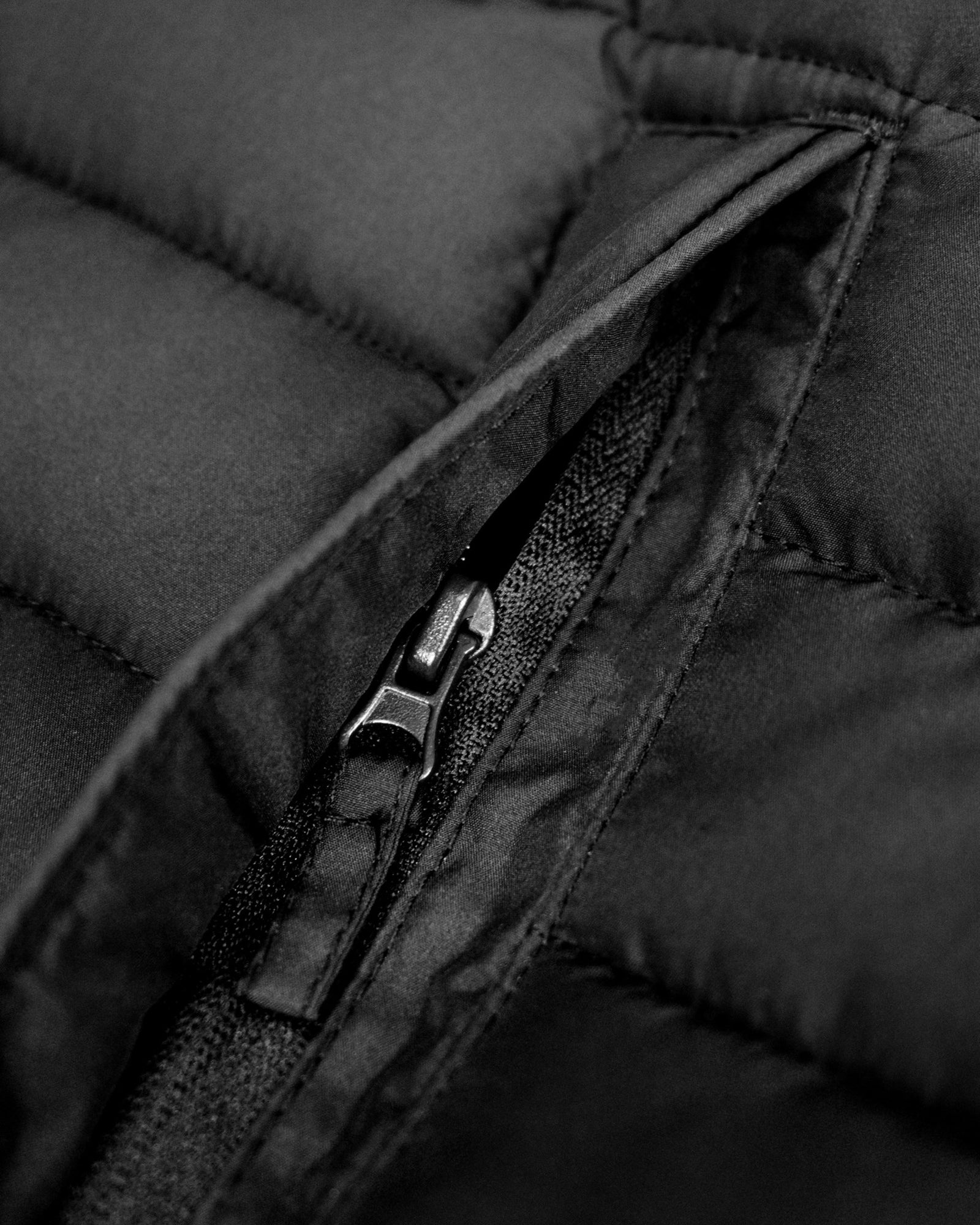 Vesper Men Black Back